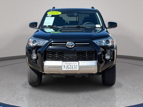 2024 Toyota 4Runner TRD Off Road