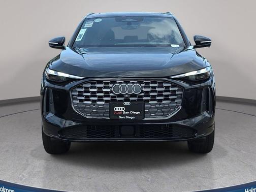 Mythos Black Metallic 2026 Audi Q5 Premium TFSI quattro S tronic