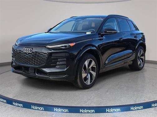 2025 Audi Q6 e-tron Premium quattro
