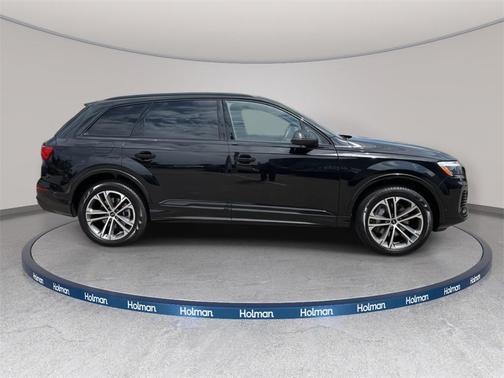 2025 Audi Q7 45 Premium Plus