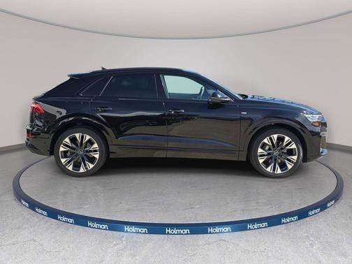 Mythos Black Metallic 2026 Audi Q8 55 Premium Plus