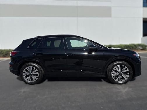 2025 Audi Q4 e-tron Premium 45 RWD