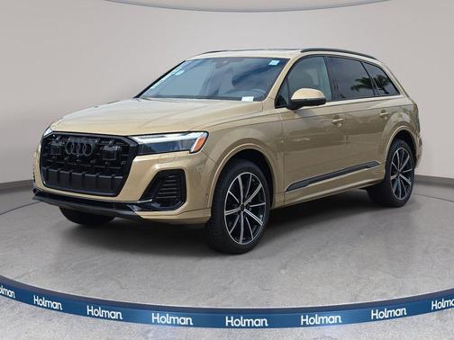 Sakhir Gold Metallic 2026 Audi Q7 45 Premium Plus