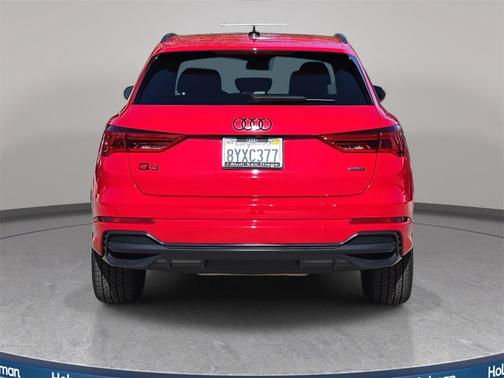 2022 Audi Q3 45 S line Premium