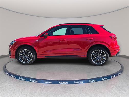 2022 Audi Q3 45 S line Premium