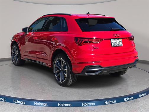 2022 Audi Q3 45 S line Premium