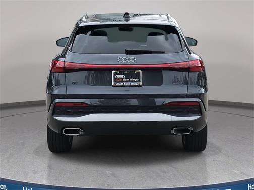 2025 Audi Q5 Premium Plus