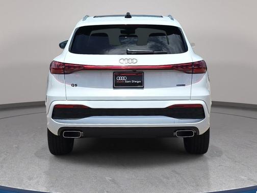 Arkona White 2026 Audi Q5 Premium TFSI quattro S tronic