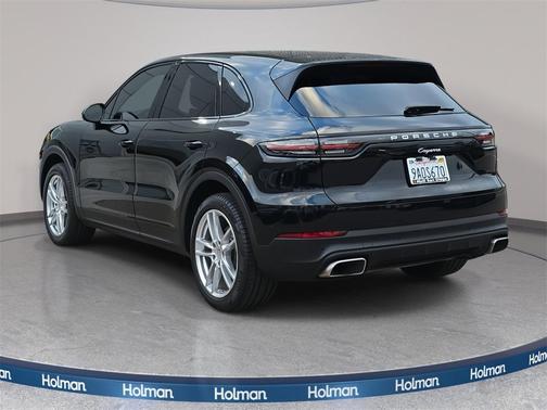 2022 Porsche Cayenne Cayenne