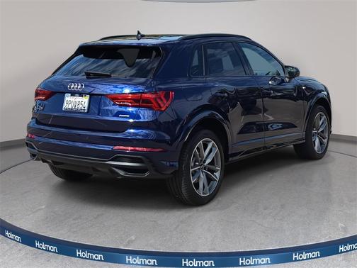 2024 Audi Q3 45 S line Premium Plus