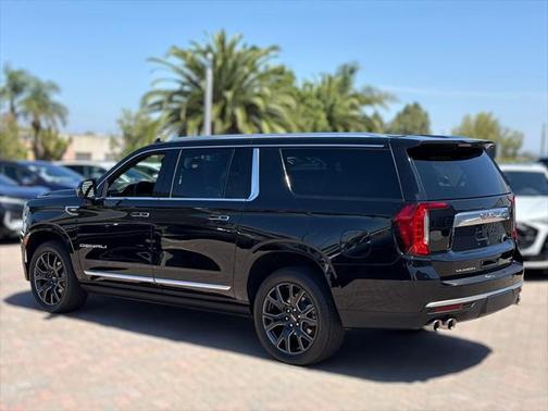 2024 GMC Yukon XL Denali