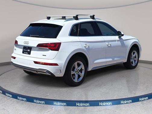 Ibis White 2023 Audi Q5 40 Premium