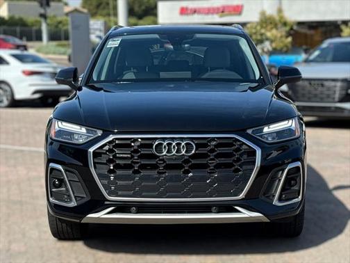 2022 Audi Q5 45 S line Premium Plus