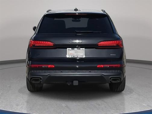 2026 Audi Q7 55 Premium Plus