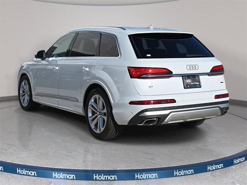 2026 Audi Q7 55 Premium Plus