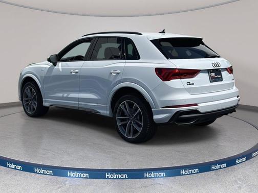 Glacier White Metallic 2025 Audi Q3 Premium 45 TFSI S line quattro Tiptronic