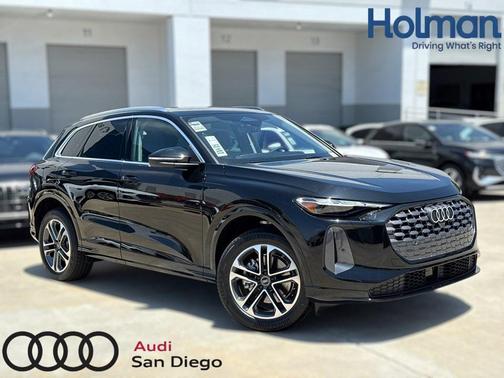 2025 Audi Q5 Premium