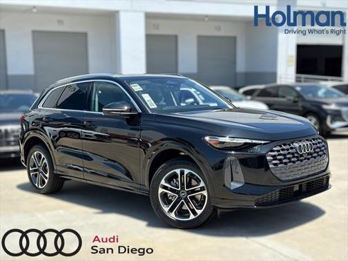 2025 Audi Q5 Premium