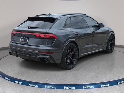 2025 Audi RS Q8 4.0T