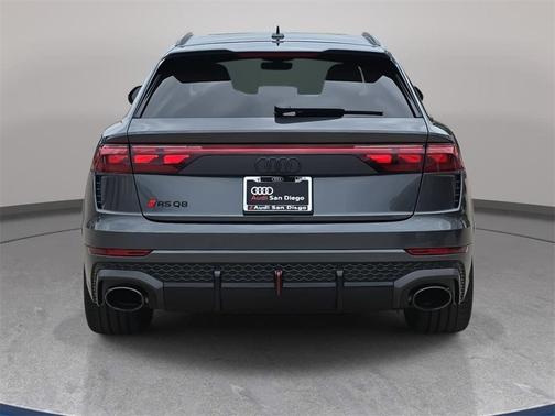 2025 Audi RS Q8 4.0T