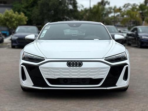 2025 Audi S e-tron GT Premium Plus