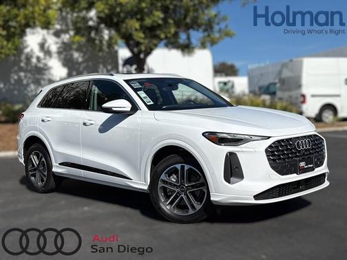 2025 Audi Q5 Premium