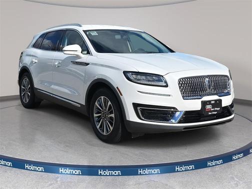 2020 Lincoln Nautilus Standard