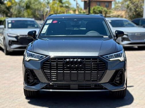 2025 Audi Q3 45 S line Premium Plus