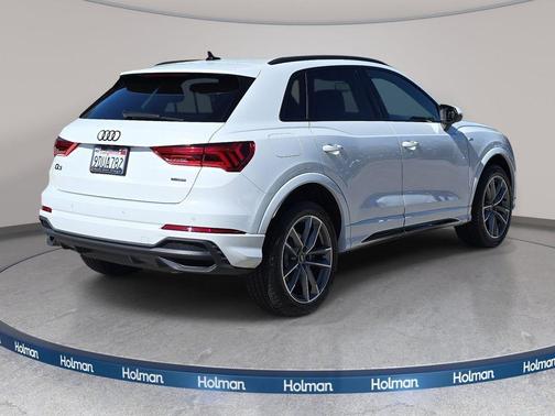 2023 Audi Q3 45 S line Premium Plus
