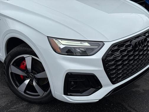 2024 Audi Q5 45 S line Premium Plus