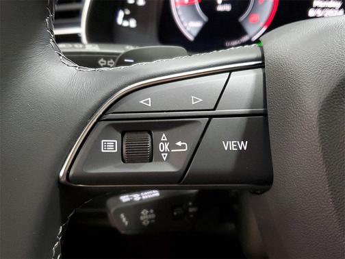 2025 Audi Q7 45 Premium