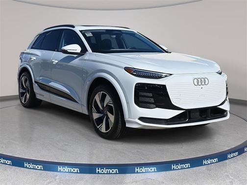 2025 Audi Q6 e-tron Premium Plus quattro