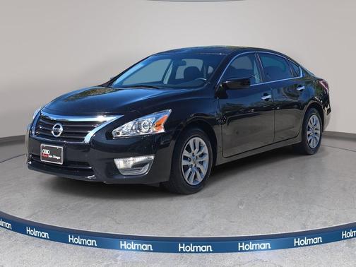Super Black Clearcoat 2013 Nissan Altima 2.5 S