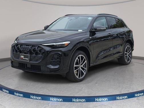 Mythos Black Metallic 2026 Audi Q5 Premium Plus TFSI quattro S tronic