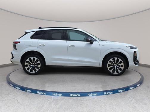 Arkona White 2026 Audi Q3 TFSI quattro S tronic