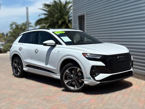2024 Audi Q4 e-tron Prestige 50 quattro
