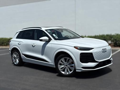 2025 Audi Q6 e-tron Premium Plus