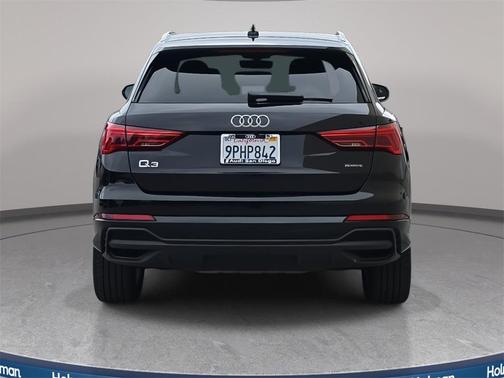 2024 Audi Q3 Premium 45 TFSI S line quattro Tiptronic