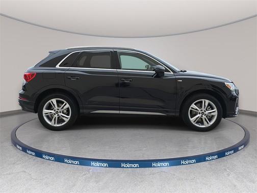2024 Audi Q3 Premium 45 TFSI S line quattro Tiptronic