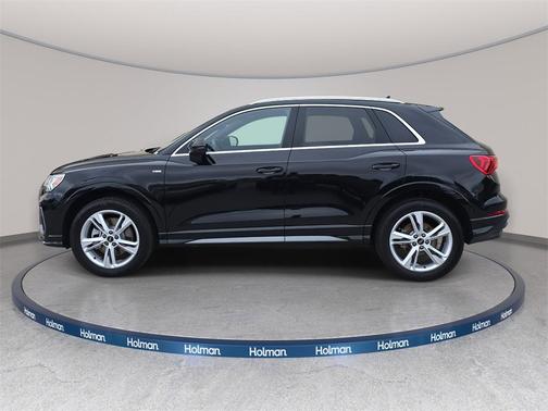 2024 Audi Q3 Premium 45 TFSI S line quattro Tiptronic
