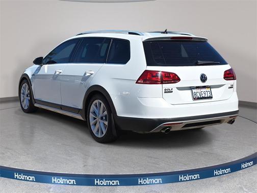 2017 Volkswagen Golf Alltrack TSI SE