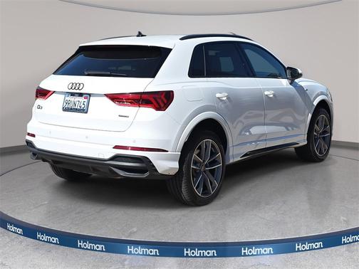 2025 Audi Q3 Premium 45 TFSI S line quattro Tiptronic