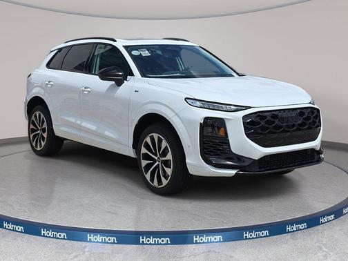 Arkona White 2026 Audi Q3 TFSI quattro S tronic