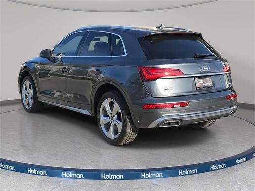2022 Audi Q5 45 S line Premium Plus