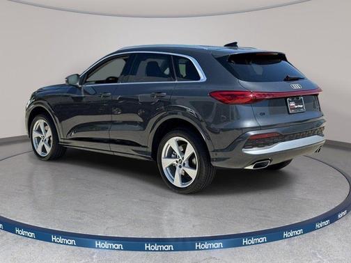 Tambora Gray Metallic 2025 Audi Q5 Premium Plus TFSI quattro S tronic