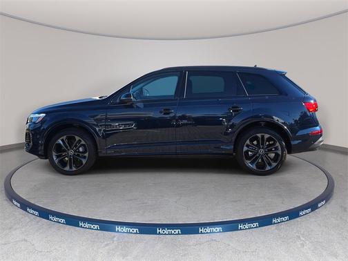 2025 Audi Q7 55 Premium Plus