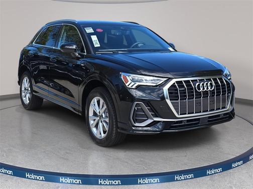 2025 Audi Q3 Premium 45 TFSI S line quattro Tiptronic
