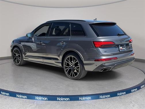 2025 Audi Q7 55 Premium Plus