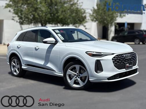 2025 Audi Q5 Premium Plus