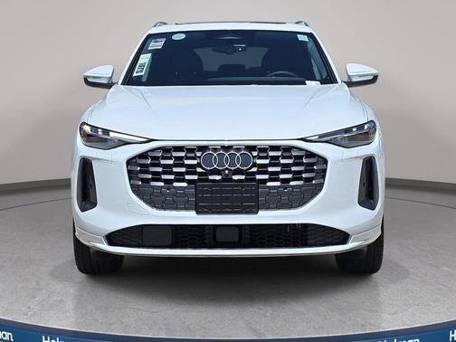 Glacier White Metallic 2026 Audi Q5 Premium Plus TFSI quattro S tronic